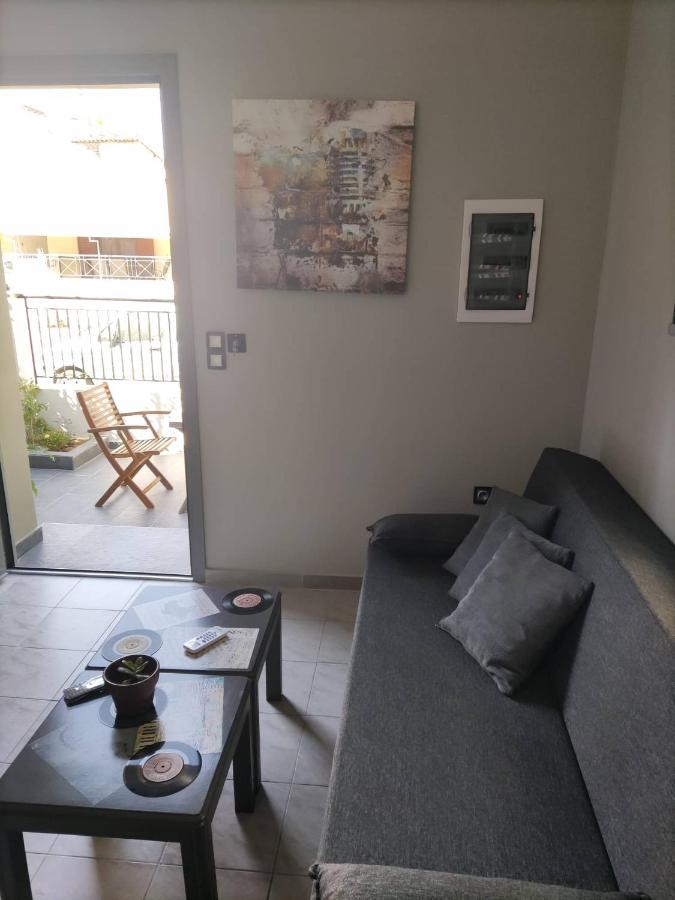 Music Reflections Apartment Near Nafplio เนอากิออส ภายนอก รูปภาพ